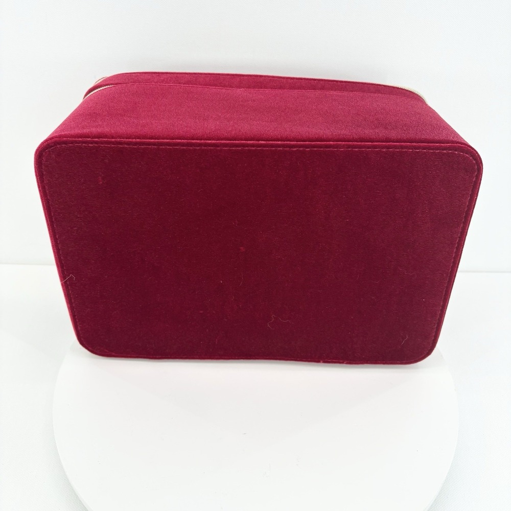 2024 Estee Lauder Red Velvet Limited Ed Holiday Beauty Box CASE ONLY‎ Bow Handle - Picture 9 of 9